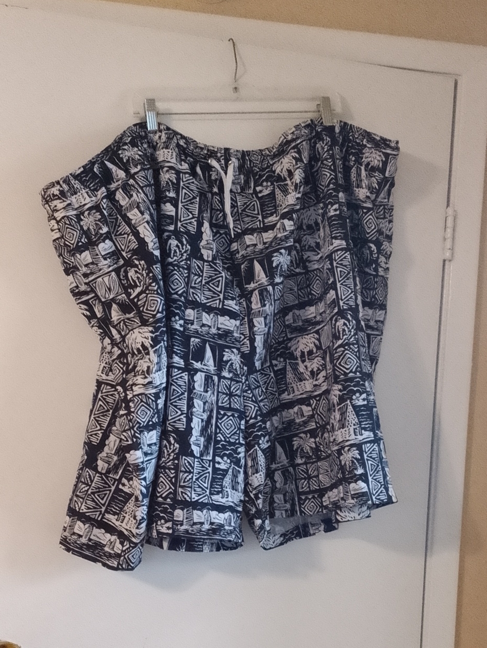 Men's Navy & White Tropical Print Swim Shorts